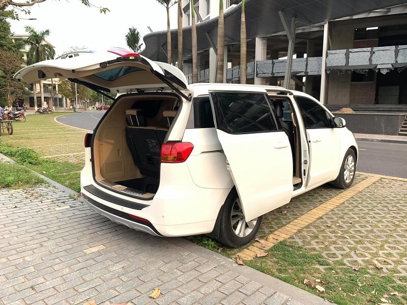 Cho thuê xe Kia Sedona tại Đà Nẵng